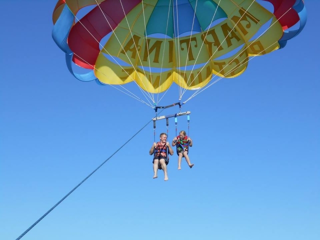 Hacer parascending en Ibiza