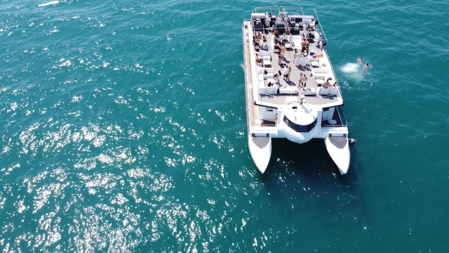 Paseo en barco por Valencia