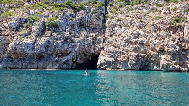 享受 SUP 冲浪板 