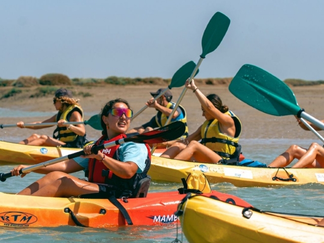 Aproveitando com os Kayaks 