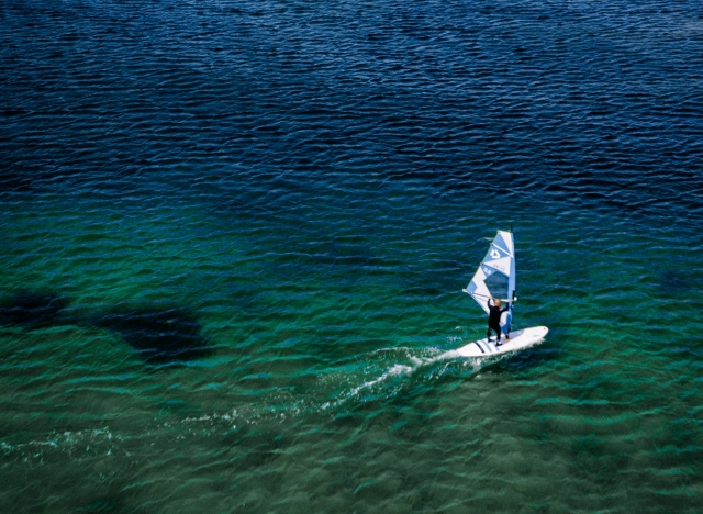 Recorriendo con el equipo de windsurf