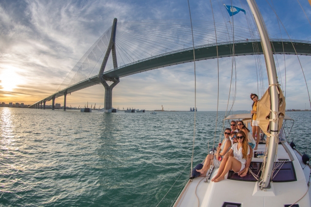 Cruzando el puente de la Pepa 