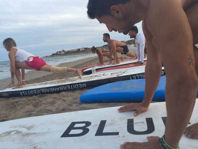 Ensenando a surfear