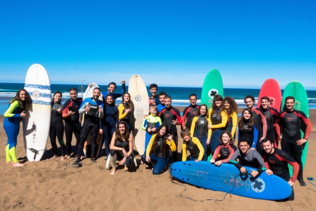  Lezioni di surf di gruppo 