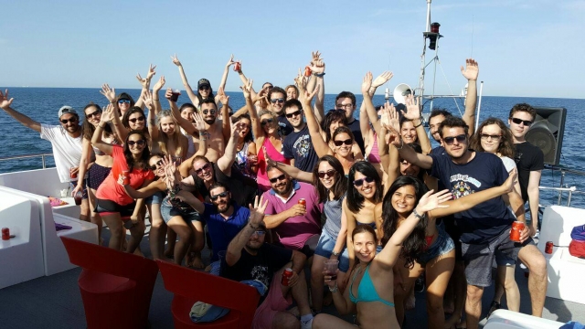 Fiesta en el barco