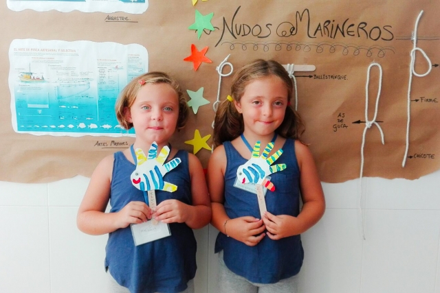  Les petits à l'atelier 