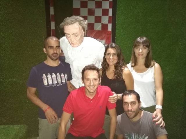 Unid fuerzas y escapad