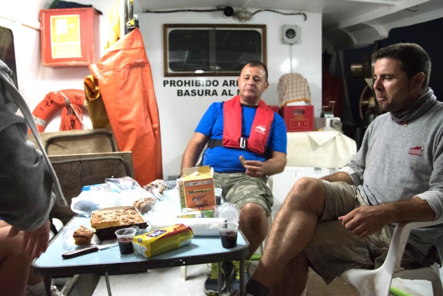 A bordo de nuestro barco de pesca