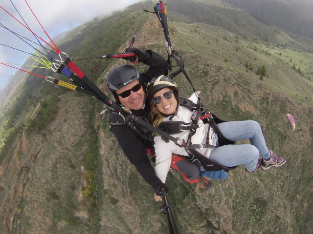  In parapendio biposto 