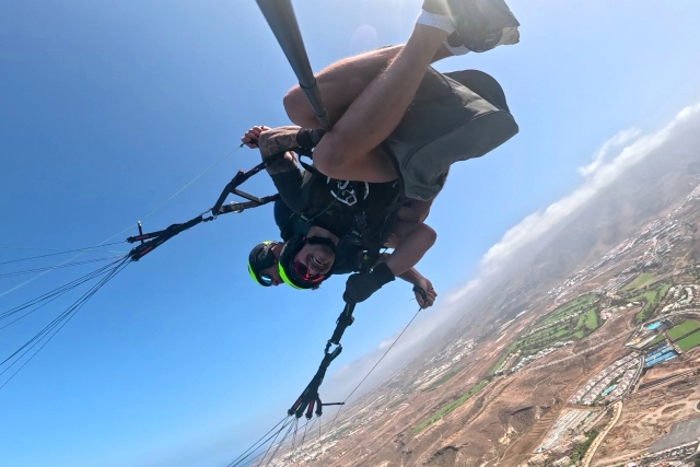Voo acrobático de parapente em Adeje, 20 minutos