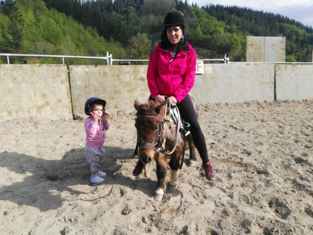  Montée à poney