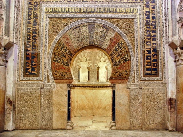  Visita guidata dell'interno della Moschea 