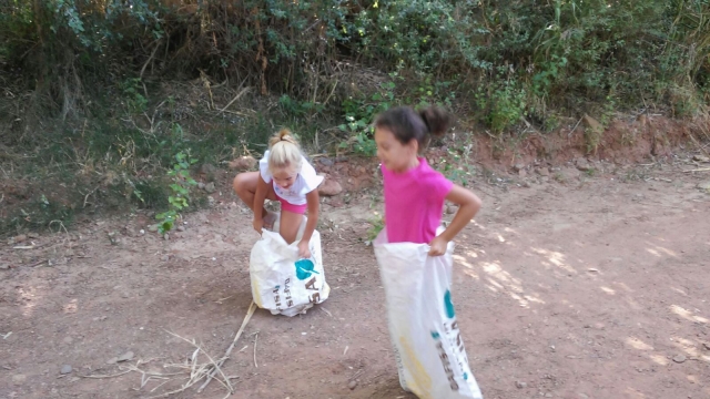  sack race 