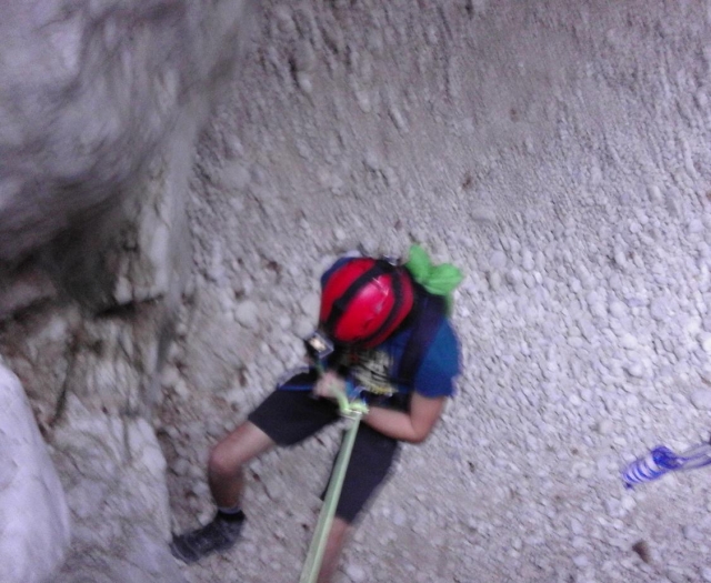  Rappelling in a dry ravine 