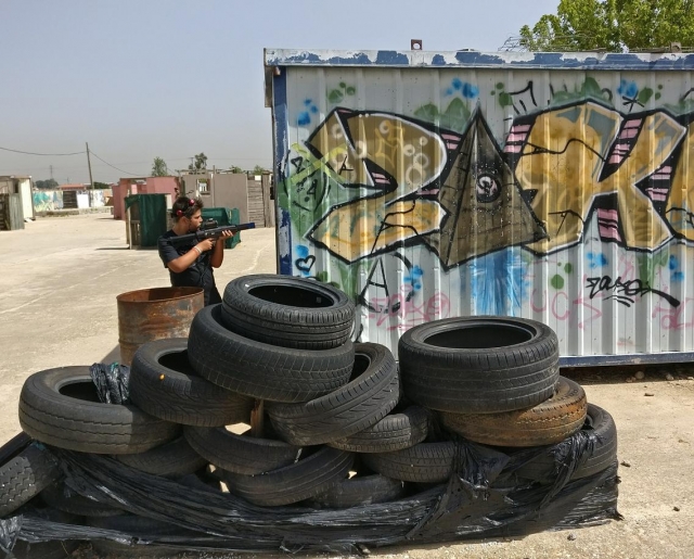  Barricata di pneumatici 