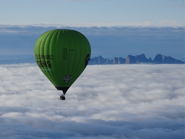 Volo sopra le nuvole 