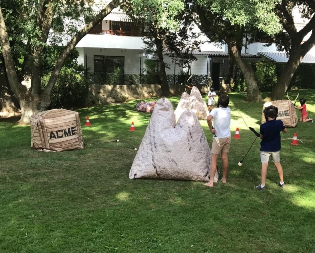  Un gioco con l'arco molto divertente 