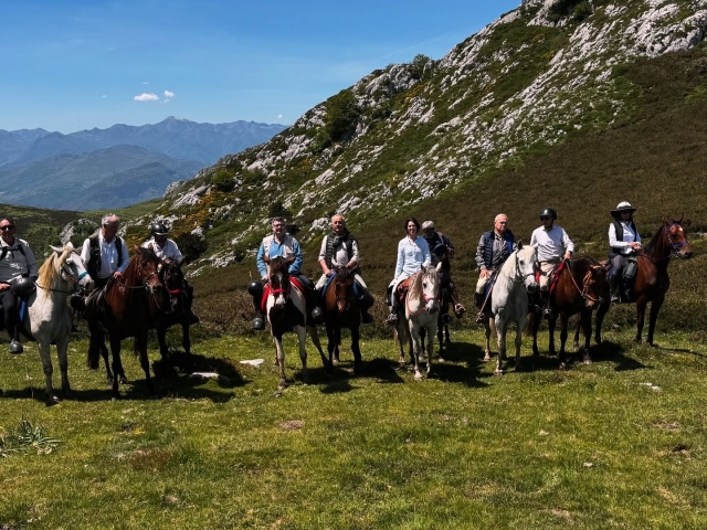  Horseback riding in Cantabria