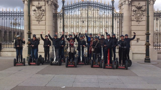 En las puertas del Palacio Real