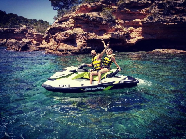 Ruta en moto de agua para dos