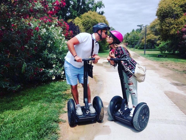 Bacio dai segway 