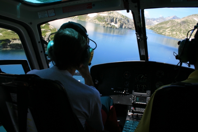 Volando en helicóptero