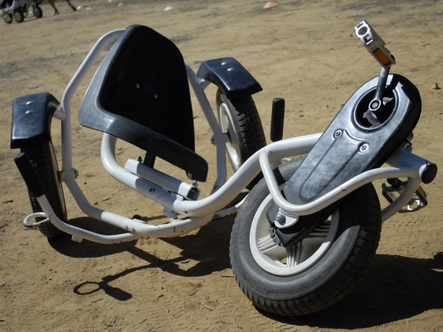  Mini tricycle 