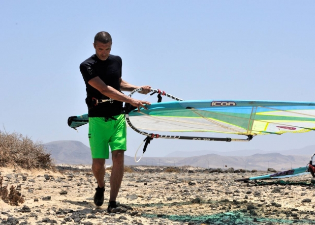  Trasporto dell'attrezzatura da windsurf 