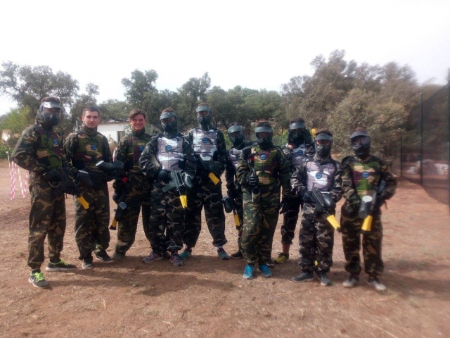  Group of paintball players 