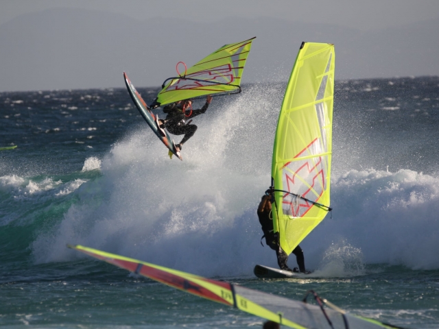 Pack 3 Klassen von Windsurf Playa Valdevaqueros, 6h