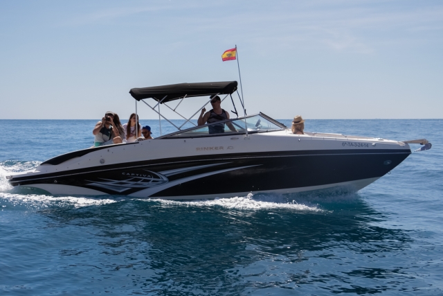  Spend a day at the sea with your friends 
