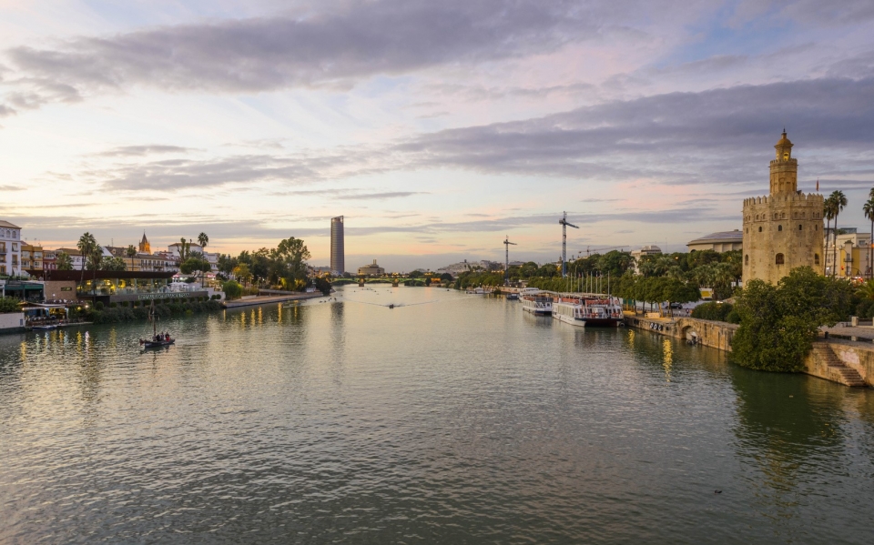 Guadalquivir por Sevilha Guadalquivir por Sevilha