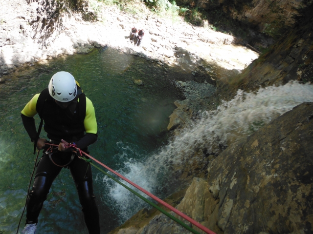 Rapel en el barranco
