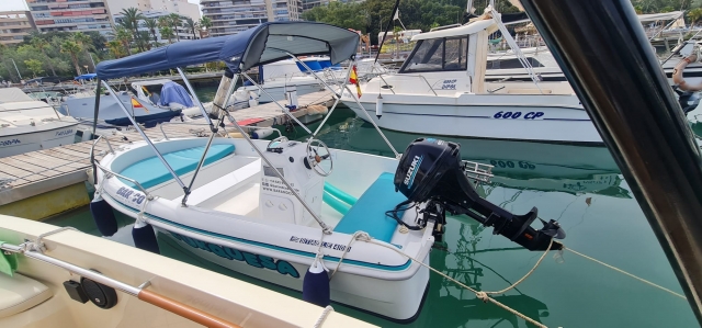 Paseo en barco en Alicante