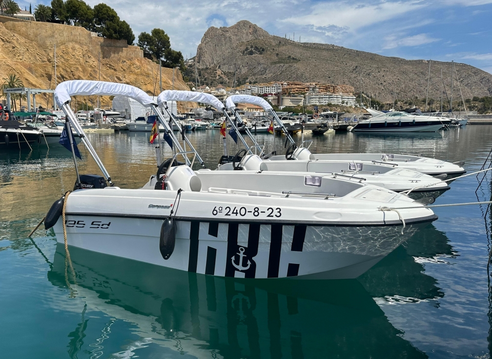 Navega por la Costa Blanca
