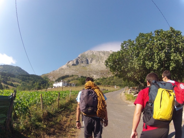  Carrying climbing equipment in Urdaibai 