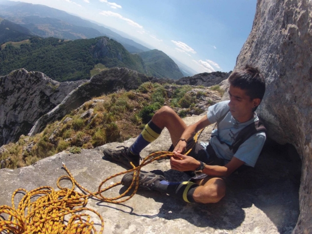  Preparing climbing equipment in Urdaibai 