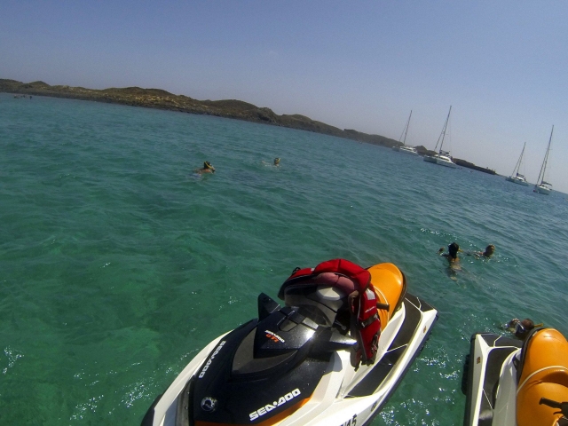  snorkelling from the motorbikes in Corralejo 