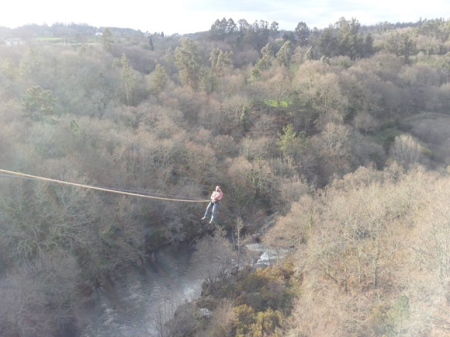  Saut à l'élastique à Arbo 