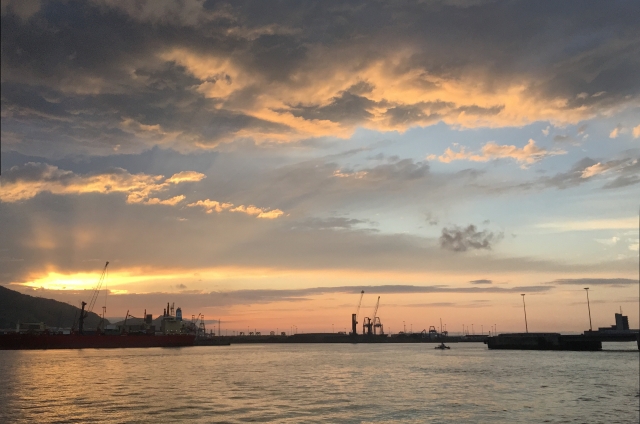 Disfruta de la puesta de sol