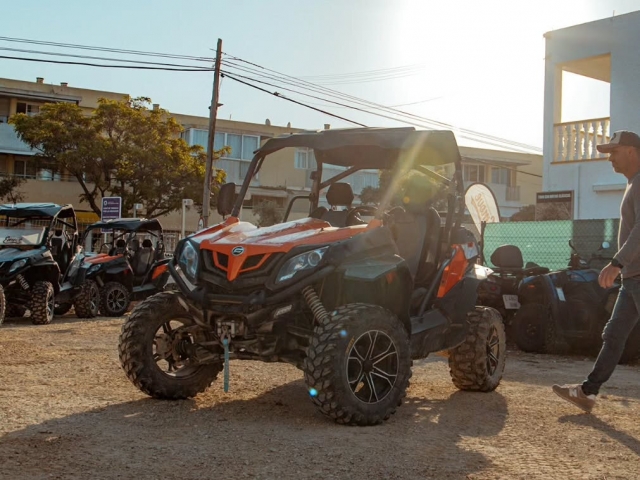 Buggies in Ibiza 