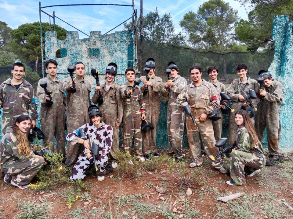  Bräutigam in Paintball gekleidet in Barcelona 