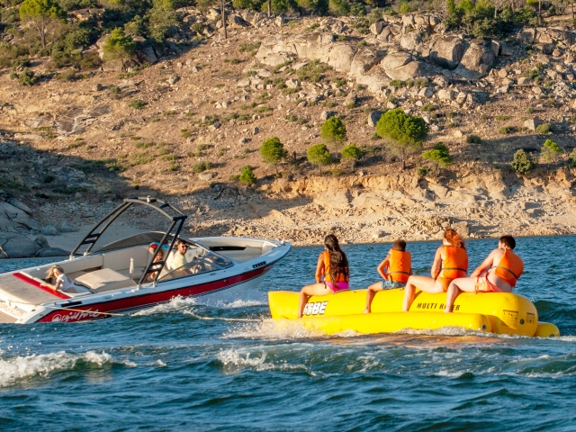  Banana towed with the boat 