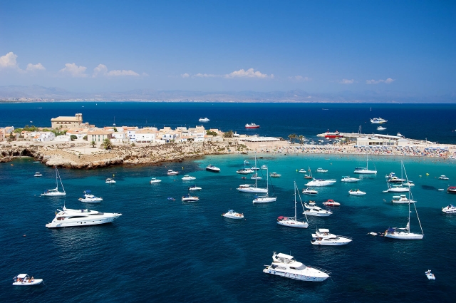  Tabarca Island 