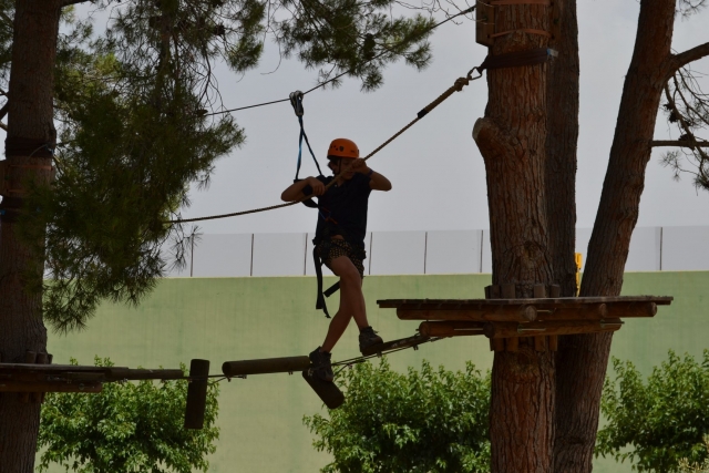  Parque multiaventura 
