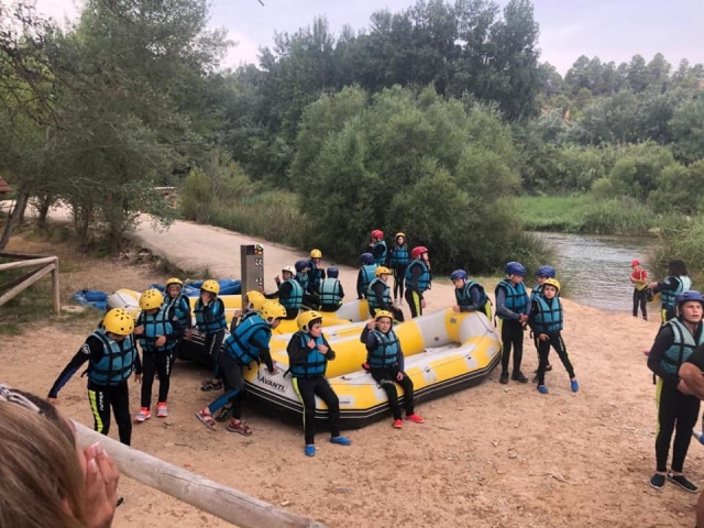  Rafting 