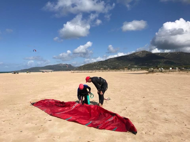  Se préparer au kitesurf à Cadix