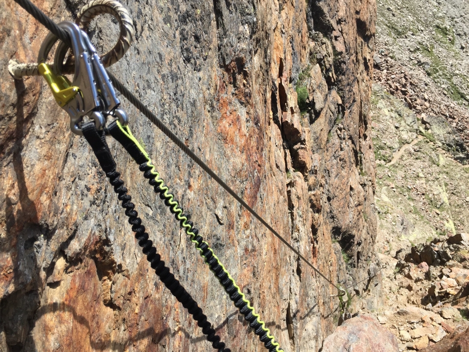 Esecuzione della Ferrata del Cervo Esecuzione della Ferrata del Cervo