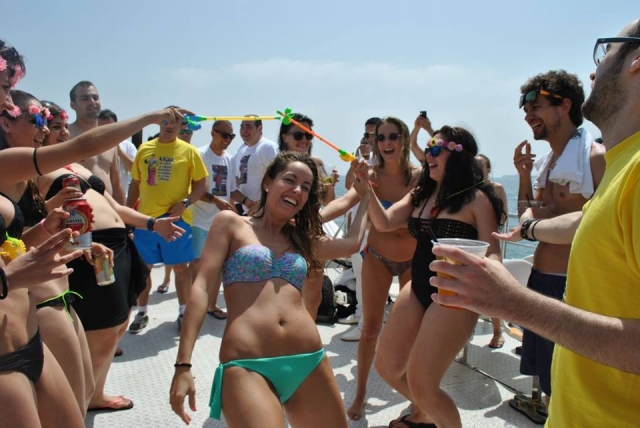  laughter and fun on the party boat 