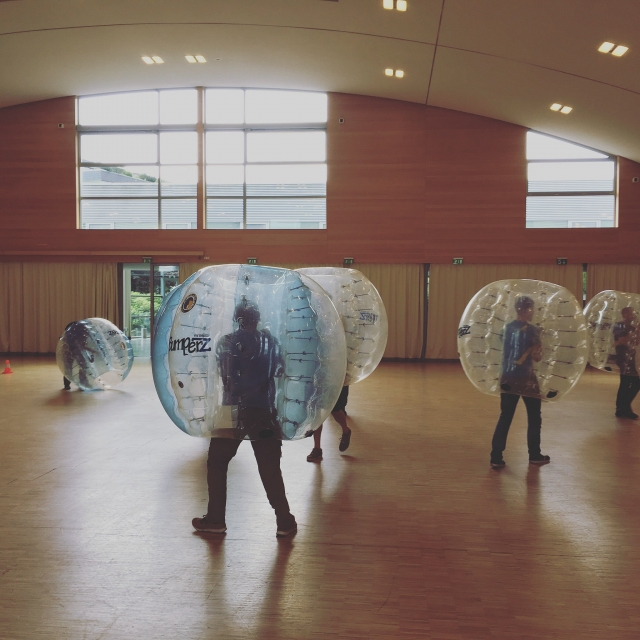  Indoor bubble soccer game